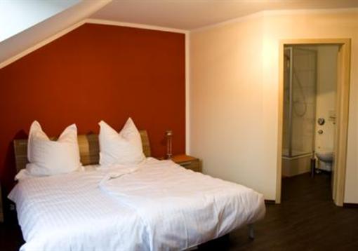 фото отеля Hotel Mayinger Garni