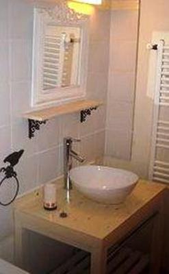 фото отеля La Naomath Bed & Breakfast Bayeux