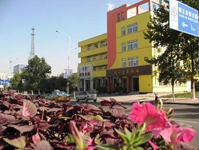 фото отеля Jiujiu Business Hotel