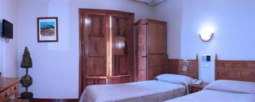 фото отеля Hotel Ruta de Castilla