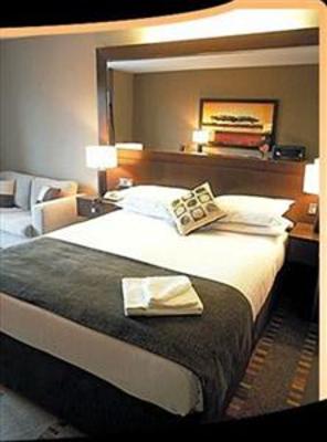 фото отеля Alona Hotel Motherwell