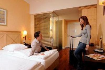 фото отеля Hotel Vier Jahreszeiten Zingst