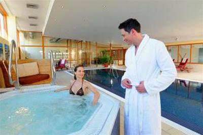 фото отеля Hotel Vier Jahreszeiten Zingst