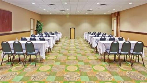 фото отеля Holiday Inn Bloomington