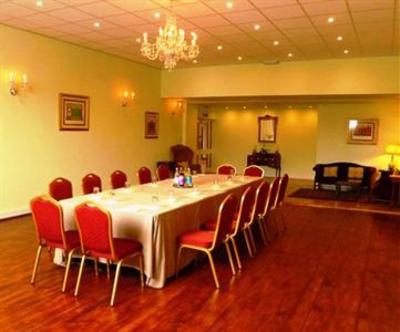 фото отеля The Bridge Hotel Thrapston