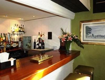 фото отеля The Bridge Hotel Thrapston
