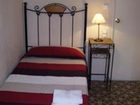 фото отеля Hostal Santa Teresa Reus