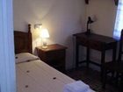 фото отеля Hostal Santa Teresa Reus