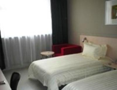 фото отеля Jinjiang Inn Shenyang Zhongjie
