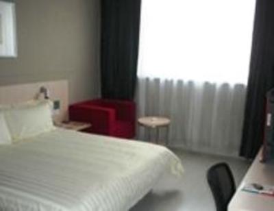фото отеля Jinjiang Inn Shenyang Zhongjie