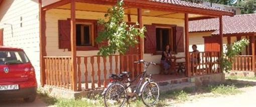 фото отеля Camping Lago Barasona