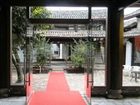 фото отеля Lijiang Gallery of Blessings Hotel