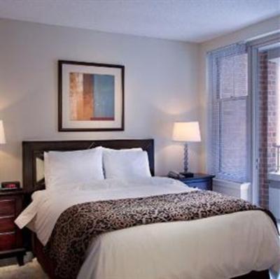 фото отеля Marriott Execustay Stone Ridge Apartment Mobile