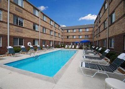 фото отеля MainStay Suites Brentwood