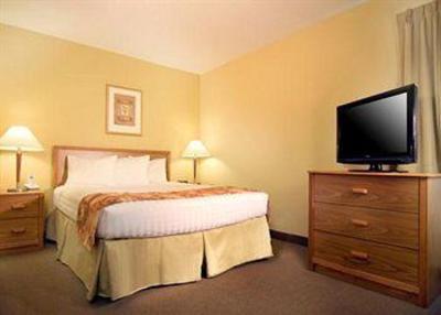 фото отеля MainStay Suites Brentwood