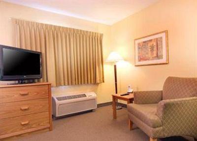 фото отеля MainStay Suites Brentwood