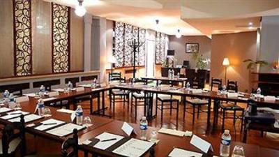 фото отеля Le Grand Hotel Tours