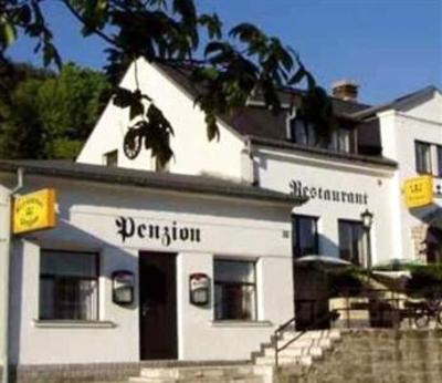 фото отеля Restaurant-Penzion Zlata Koruna