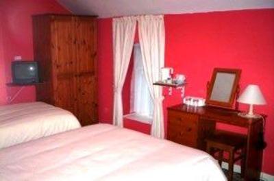 фото отеля Castlemaine House Bed & Breakfast