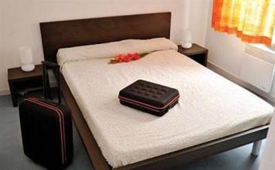 фото отеля Park & Suites Confort Saint-Priest-en-Jarez