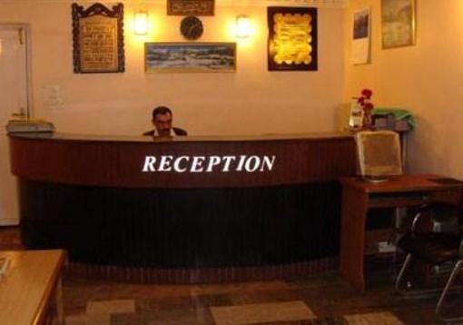 фото отеля Hotel Sterling Srinagar