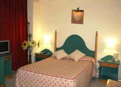 фото отеля Hotel Logasasanti Andujar