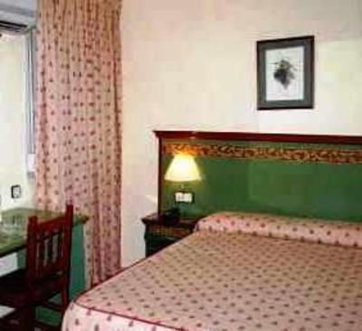 фото отеля Hotel Logasasanti Andujar