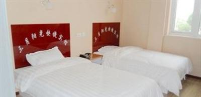 фото отеля Tianjin Jinghai County March Sunshine Express Hotel