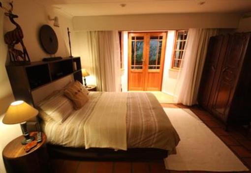 фото отеля Acra Retreat - Mountain View Lodge - Waterval Boven