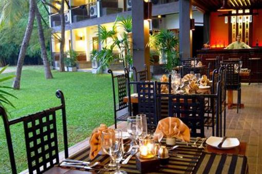 фото отеля Priyankara Hotel