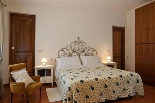 фото отеля Bed & Breakfast Nettuno Olbia
