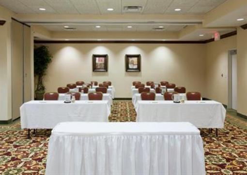 фото отеля Holiday Inn Raleigh Durham Airport-Morrisville