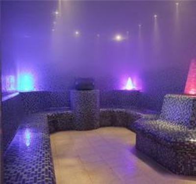фото отеля Titanic Spa Apartments