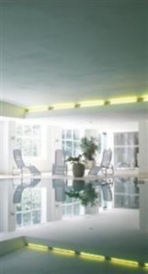 фото отеля Titanic Spa Apartments