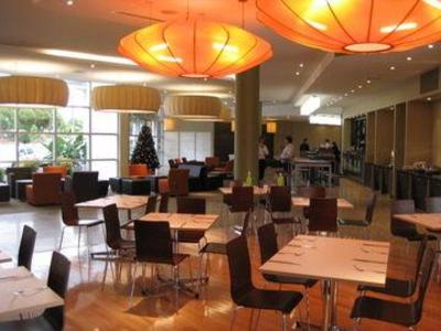 фото отеля Hotel Ibis Glen Waverley Melbourne