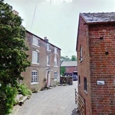 фото отеля Lower Drayton Farm B&B