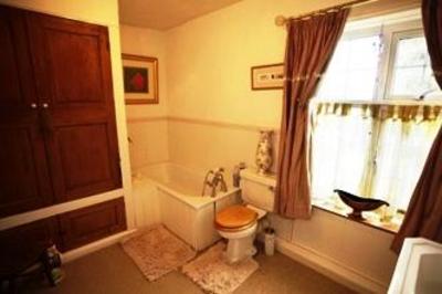 фото отеля Lower Drayton Farm B&B