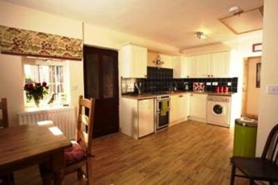 фото отеля Lower Drayton Farm B&B