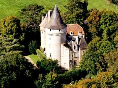 фото отеля Chateau De Busset
