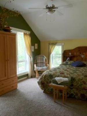 фото отеля Mountain Driftwood Gallery & Lodging