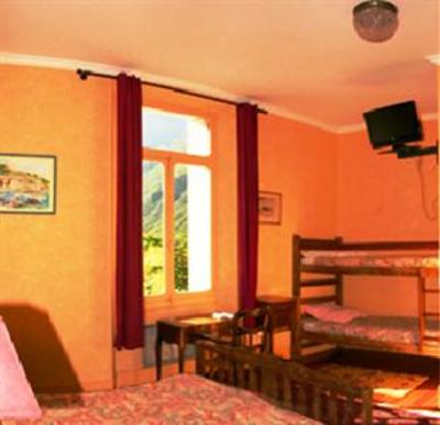 фото отеля Camping Le Chateau de Rochetaillee