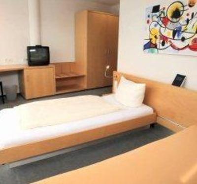 фото отеля Cristall Hotel Waghausel