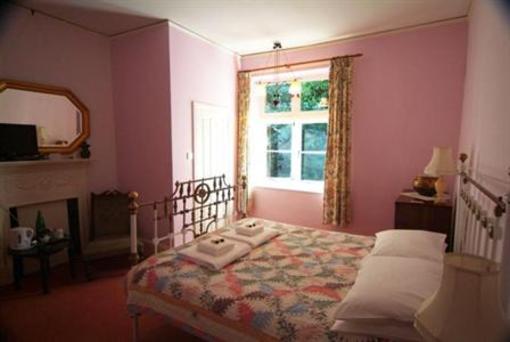 фото отеля Hazelwood House