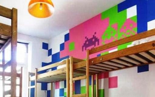 фото отеля Lunatic Hostel