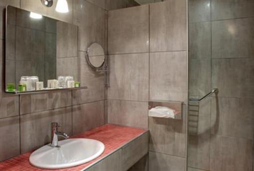 фото отеля Relais d'Auvergne Hotel Saint-Gervais-d'Auvergne
