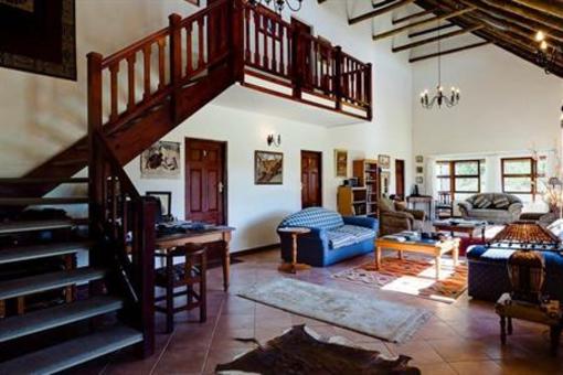 фото отеля Happy Jackal Guest House