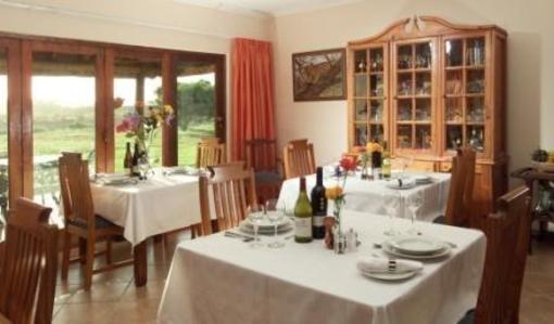 фото отеля Happy Jackal Guest House