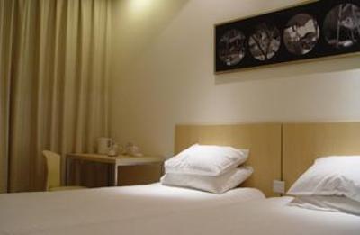 фото отеля Jin's Inn (Zhenjiang Qingnian Square)