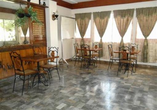 фото отеля Kalibo Hotel