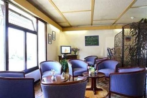 фото отеля Kyriad Tarbes Odos Hotel